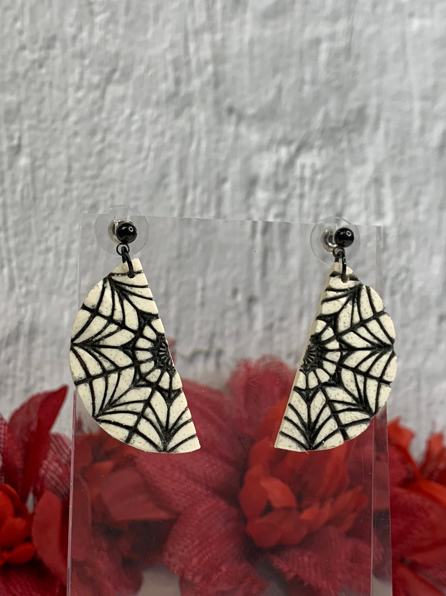 "New" Addams Family - Spiderweb Dorm Window Earrings