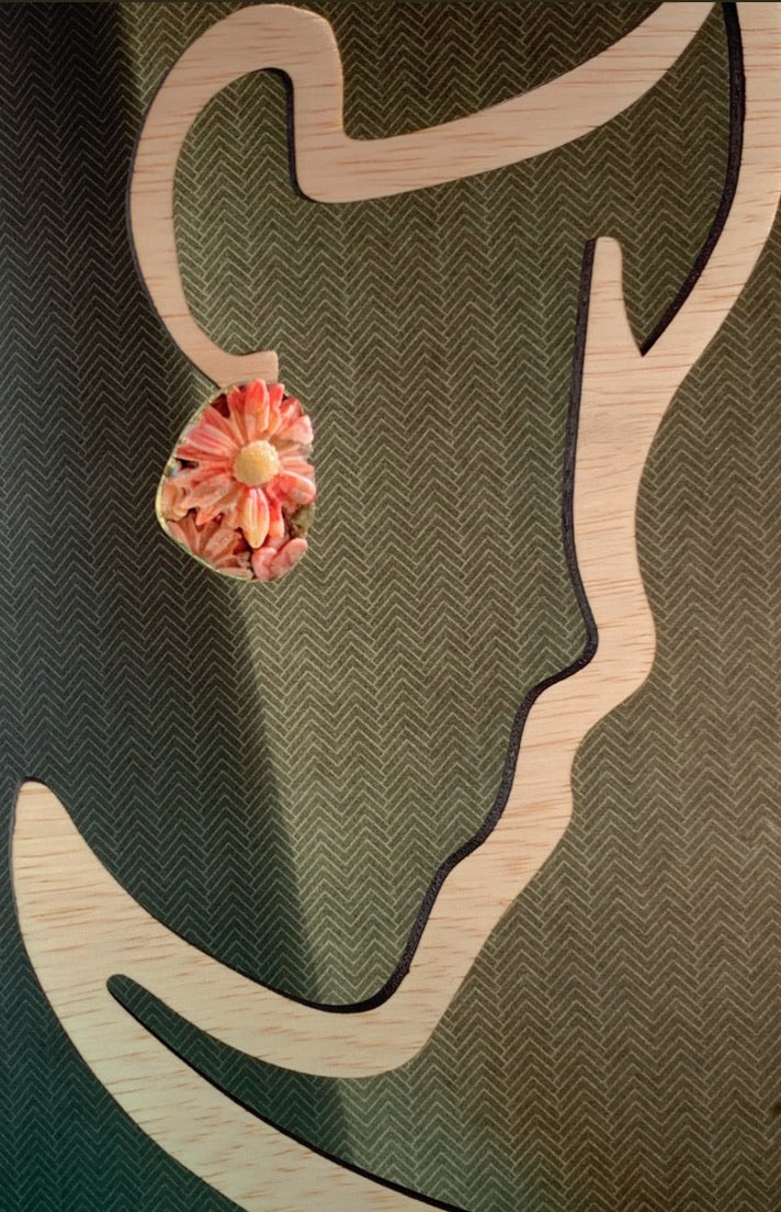 Flower - Vintage Peach Earring Collection
