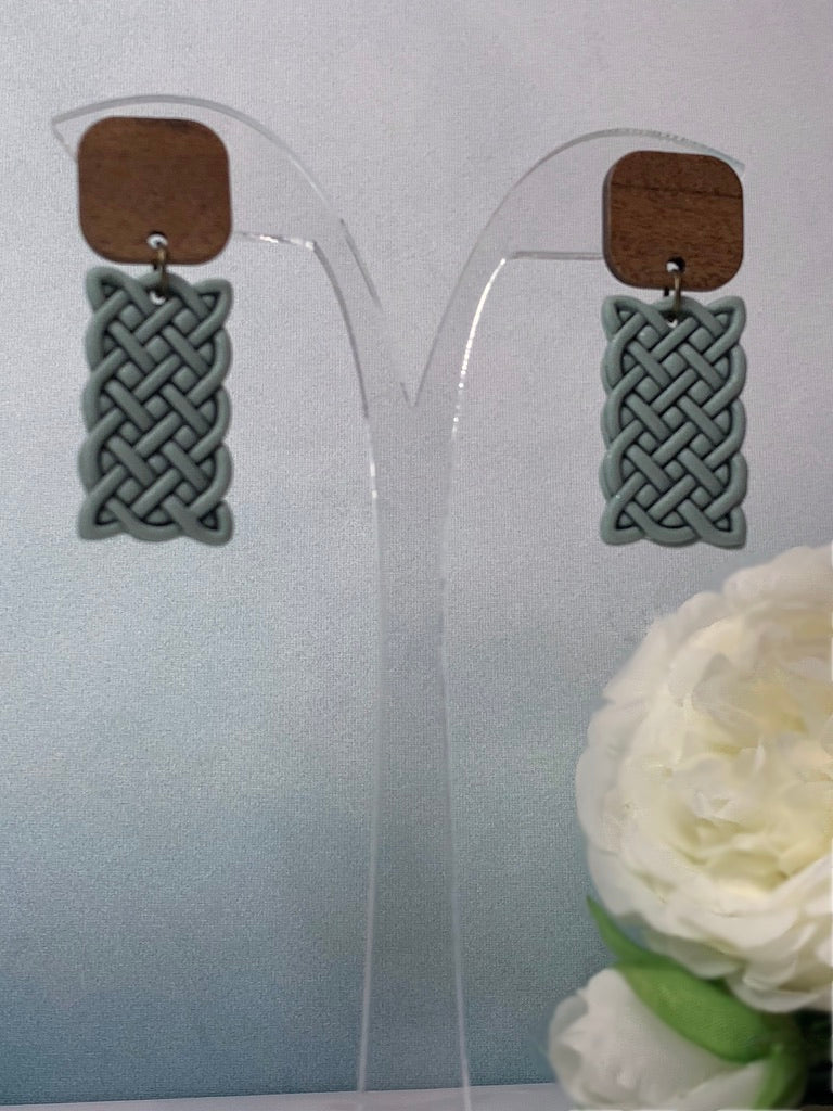 Rectangular Celtic Braid - Coastal Green