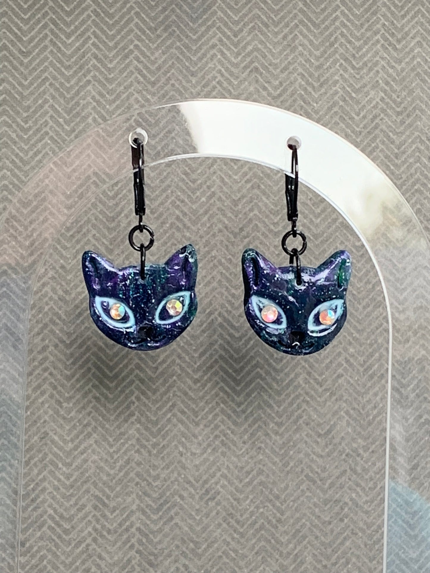 Cat Earrings - Purple Alien Cat Dangles