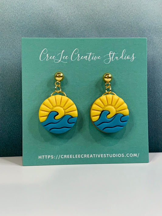 "New" Beachy Vibes - Ocean Scene Short Dangle Earrings