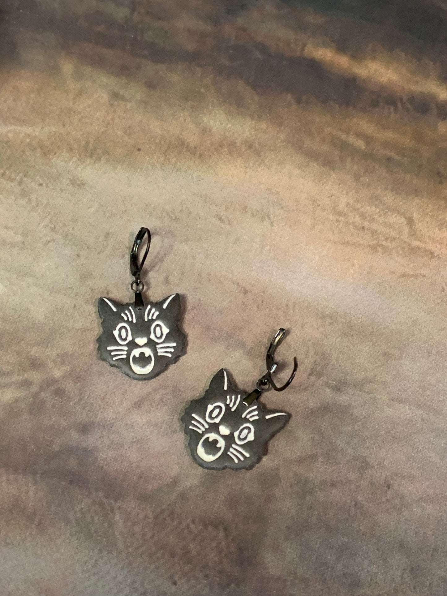 Spooky Cat - Vintage Cat Earrings