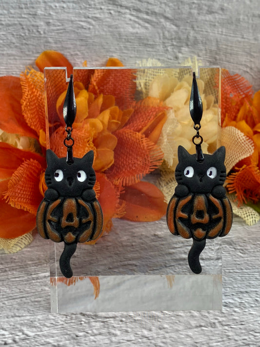 NEW * The Pumpkin Crasher — Black Cat Jack-O’-Lantern Halloween Earrings