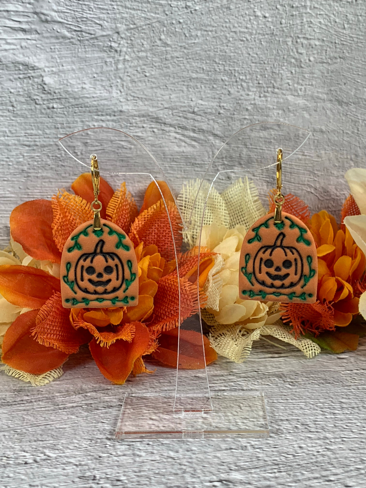 NEW * Jack’s Garden Gate — Folk-Art Pumpkin Halloween Earrings
