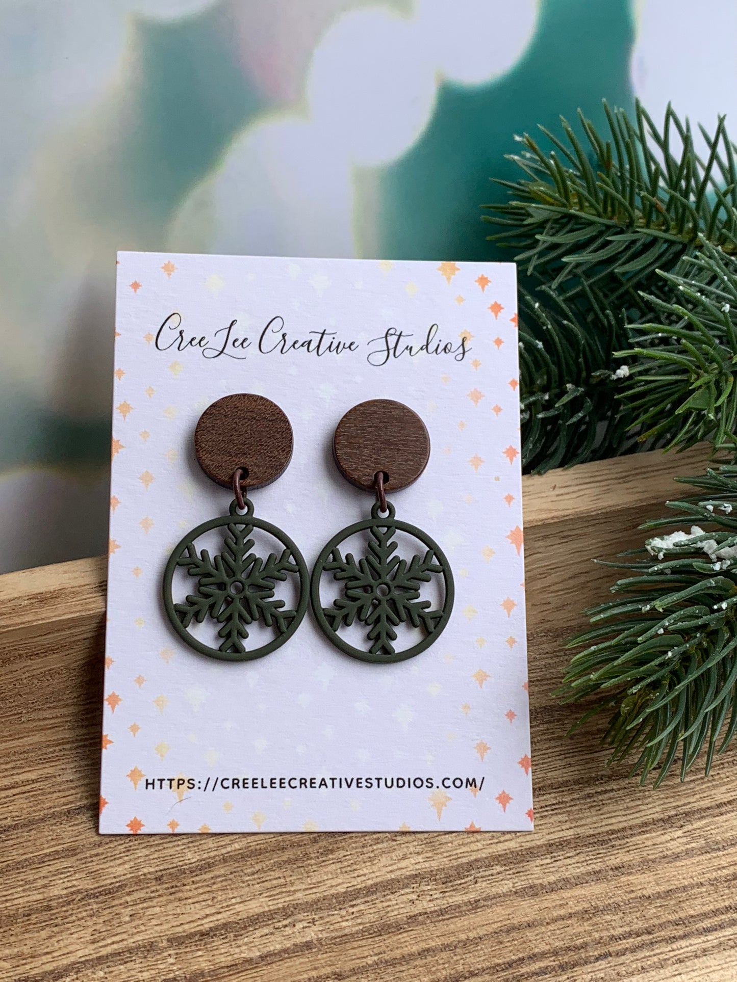 Winter - Woodsy Snowflakes