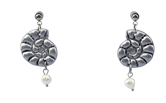 "New" Beachy Vibes - Silver Seashell Dangle Earrings